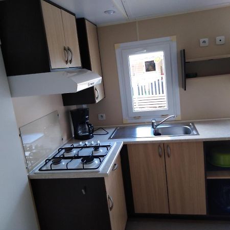 Mobil Home - Tv - Camping '4 Etoiles' - Vic-La-Gardiole - 003 Dış mekan fotoğraf