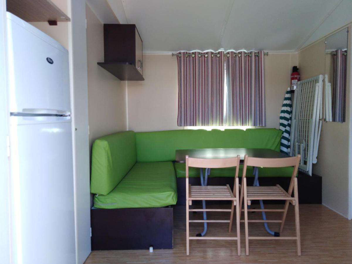 Mobil Home - Tv - Camping '4 Etoiles' - Vic-La-Gardiole - 003 Dış mekan fotoğraf